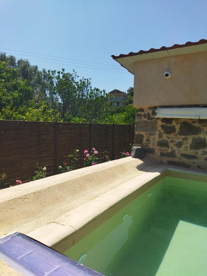 Περιβόλι Του Οδυσσέα Villa Volissos Bagian luar foto