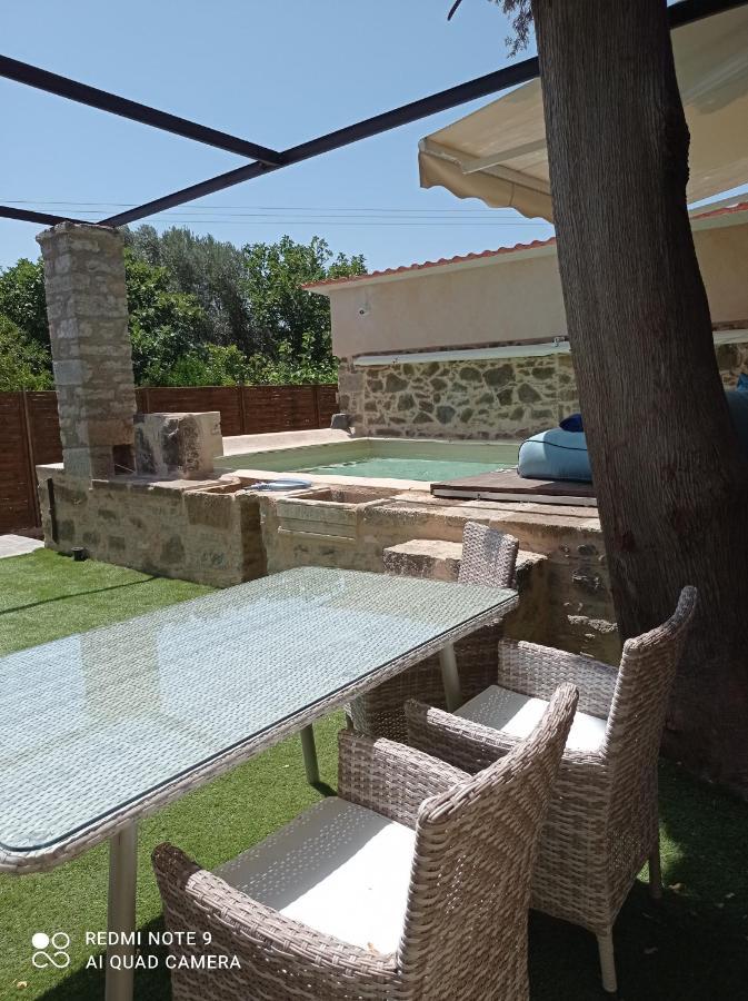Περιβόλι Του Οδυσσέα Villa Volissos Bagian luar foto