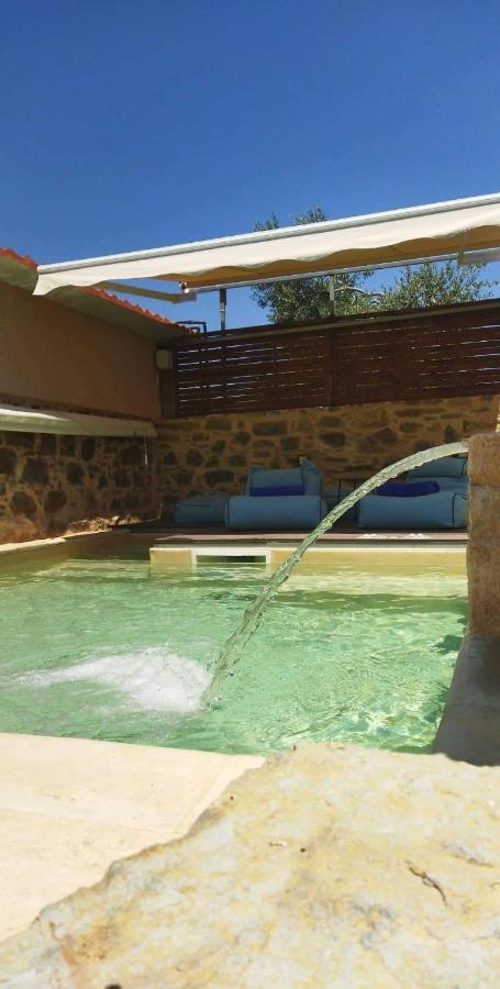 Περιβόλι Του Οδυσσέα Villa Volissos Bagian luar foto